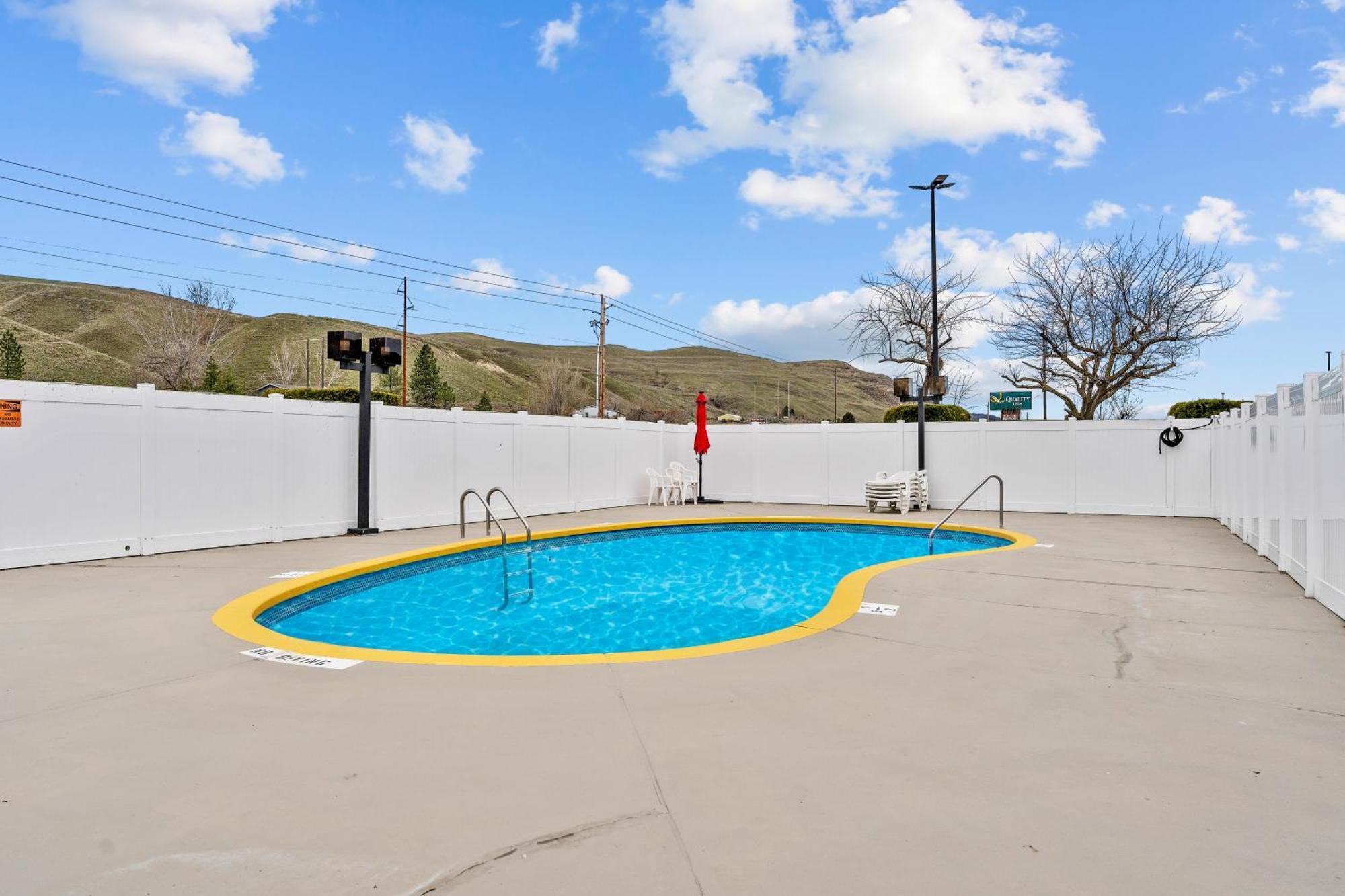 Quality Inn & Suites Okanogan - Omak Exterior foto